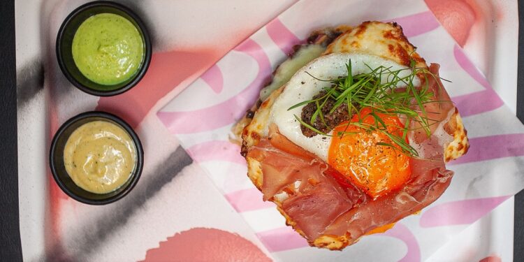 Ian Baiocchi inaugura Alata Sorvetes + Burger for a Day em Goiânia