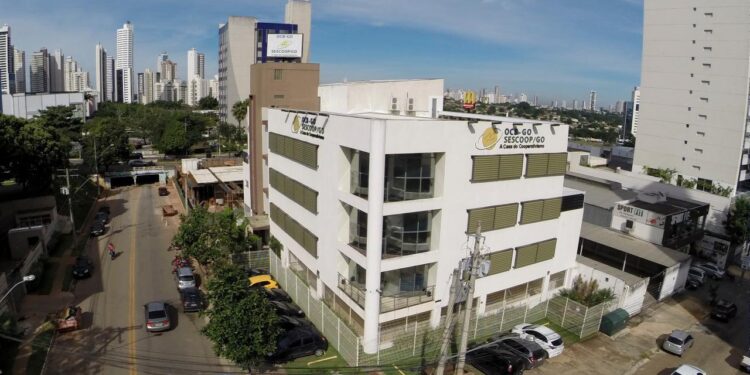 SESCOOP ultrapassa a marca de 800 mil atendimentos em Goiás