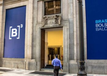 Na maior aquisição de sua história, B3 compra Neoway por R$ 1,8 bilhão