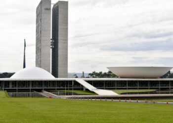 Reforma tributária avança a passos lentos, vê advogado tributarista