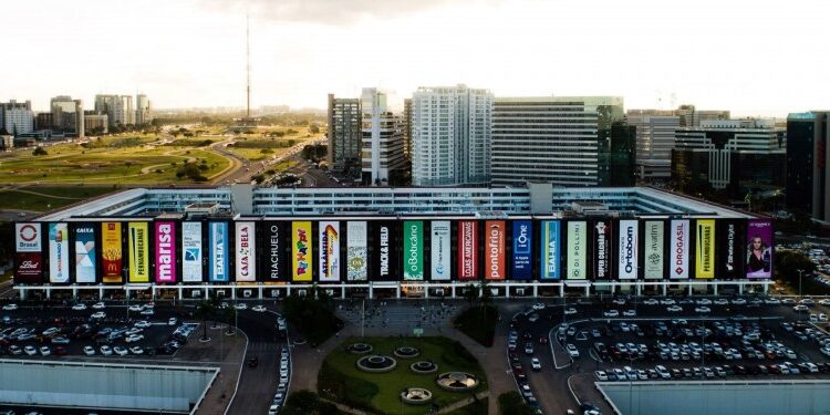 Conjunto Nacional promove exposição histórica em seus 50 anos