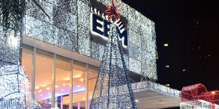 EBM leva o Natal para dentro de casa e realiza programação temática para toda a família