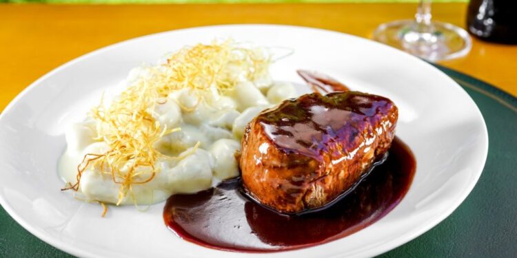 Empresárias brasilienses inauguram Bistrô Maison no DF