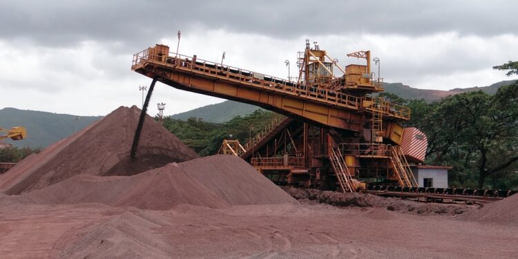 Extração de minério deve crescer 20% em MS e estrangular ainda mais as rodovias