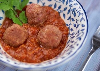 JBS anuncia aquisição e investimento de US$ 100 mi em carne de laboratório