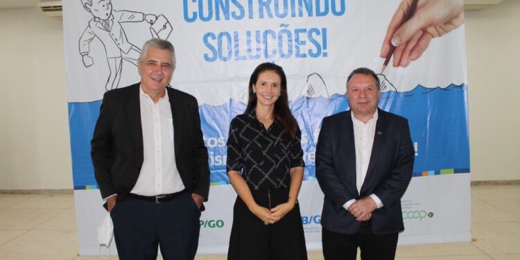 OCB/GO dá posse ao coordenador do Núcleo Cooperativo Norte
