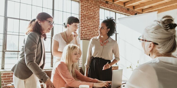 Plataforma gratuita permite que empresas façam autodiagnóstico de gestão