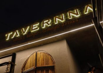 Tavernna: fantasia e encanto medieval se unem em novo restaurante goiano