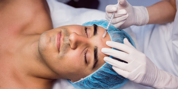 Cresce consumo de cosméticos e procedimentos estéticos entre homens