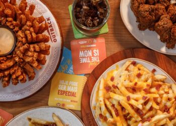 Outback oferece menu com comida e bebida à vontade para comemorações de fim de ano