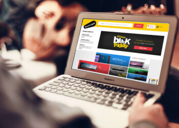 Varejo online puxa demanda por empregado temporário