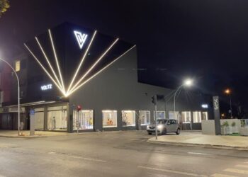 Voltz inaugura loja de motos elétricas em Brasília