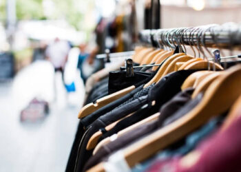 Com pandemia, venda online supera a dos shopping centers