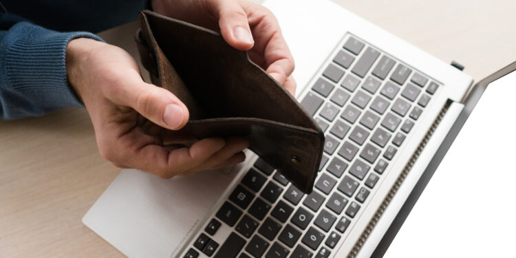 Inflação supera 47,7% dos acordos salariais e pode limitar o consumo