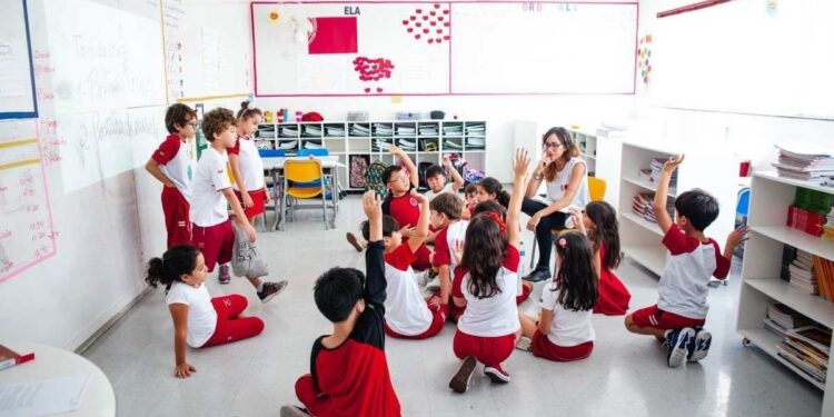 Maple Bear inaugura duas novas unidades em Brasília