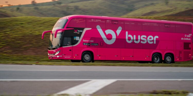 Buser expande parceria e passa a atender canais de turismo corporativo