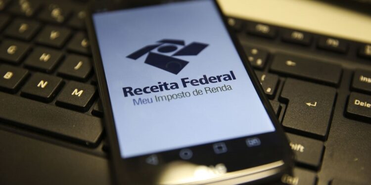 Comprovantes para Imposto de Renda devem ser enviados até dia 28