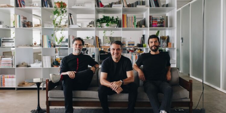 Escritório brasiliense Bloco Arquitetos é destaque no exterior