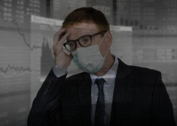 Empresário: Achou que tinha acabado, né? Prazer, ÔMICRON!