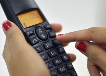 Empresas de telemarketing têm prefixo 0303 obrigatório a partir de hoje (10)