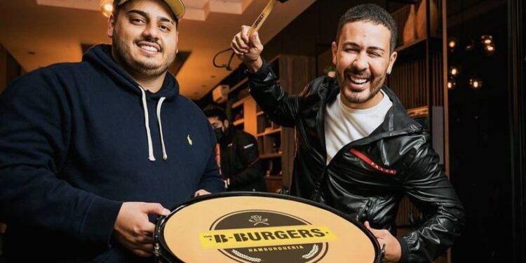 The BBurgers: hamburgueria de Carlinhos Maia inaugura na 215 Sul