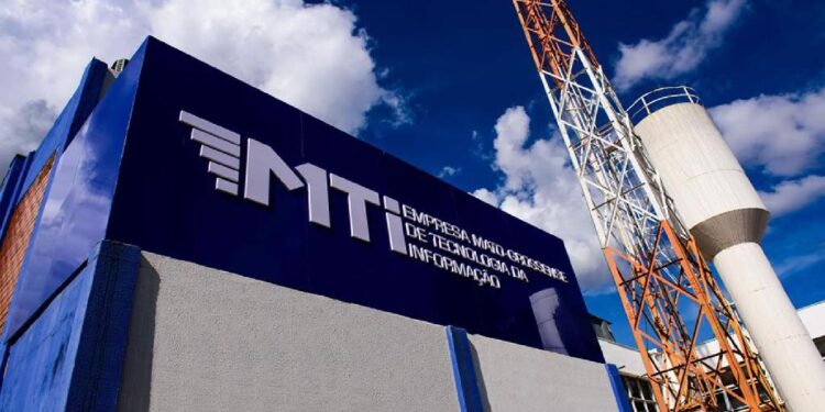 Governo de MT abre processo seletivo com salários de até R$ 16 mil