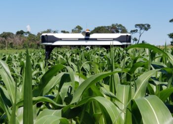 Solinftec lança o 1º robô brasileiro para monitoramento integral da lavoura