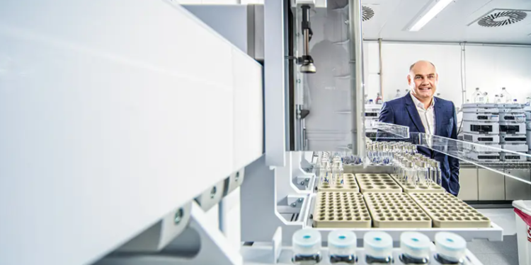 Blau Farmacêutica investe R$ 1 bi em fábrica em Pernambuco