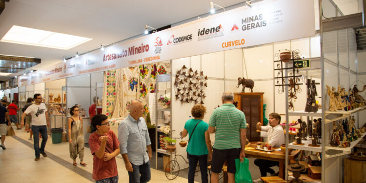 Salão do Artesanato movimenta economia criativa do país