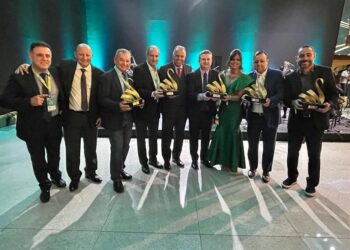 Sicoob UniCentro Br ganha 7 prêmios pelo desempenho em 2021