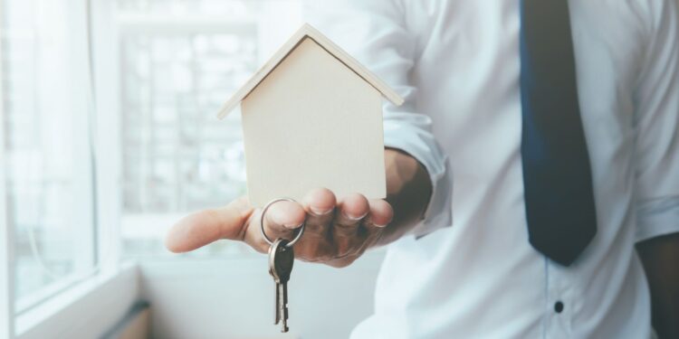 Crescimento do setor imobiliário estimula novas oportunidades para corretores, em Anápolis