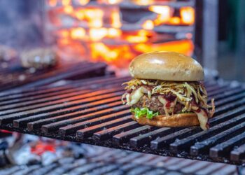 Festival Burger Time vai eleger o melhor hambúrguer e sanduíche de Goiânia
