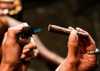 Referência para os apreciadores da charutaria, Blue Cup chega ao Sudoeste de BSB