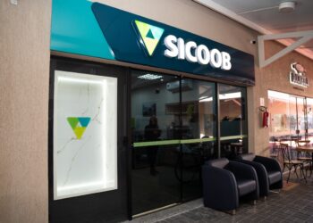 Cooperativas financeiras se tornam opção para sair da crise