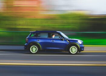 Dia do Motorista: Serasa oferece cupom de R$ 20 para quem pagar débitos veiculares