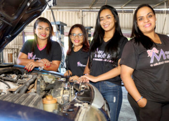 DNA brasiliense: uma oficina de mulheres criada para mulheres