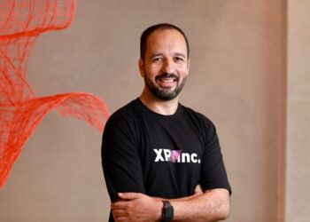 XP cria faculdade virtual com 400 vagas em cursos gratuitos na área de tecnologia