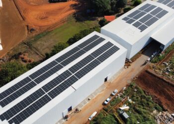 Adquirir uma usina solar é mais simples – e acessível – do que parece