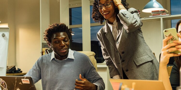 Casal no comando da empresa, pode dar certo?