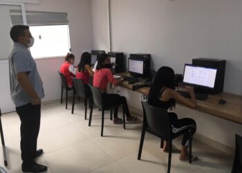 Cursos gratuitos com quase 60 vagas são abertos para quem deseja se capacitar em Goiânia