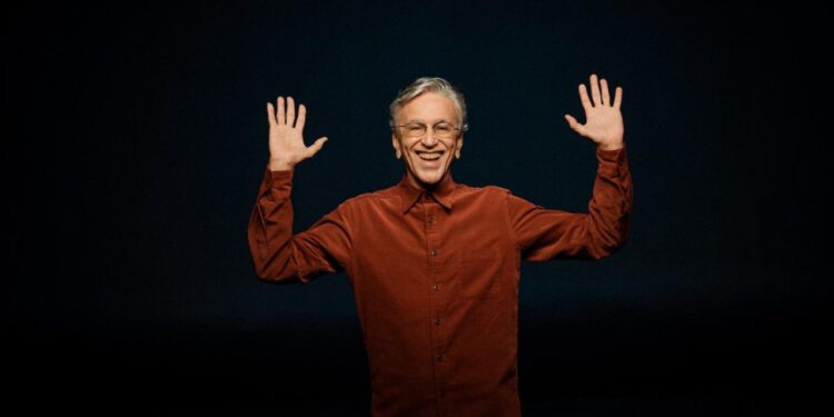 Venda de camarotes para o show de Caetano Veloso em Goiânia tem início nesta quarta-feira (3)