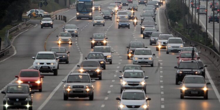 Cadastro do ‘bom motorista’ está valendo, veja regras, prêmios e como participar