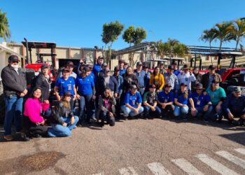 Grupo de Mato Grosso visita fábrica de maquinários agrícolas