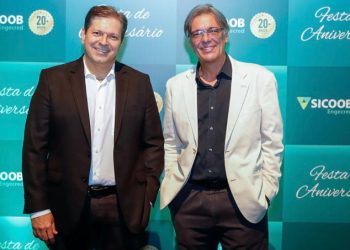 Aniversário de ‘20 anos +’ do Sicoob Engecred reúne cerca de 1,5 mil pessoas