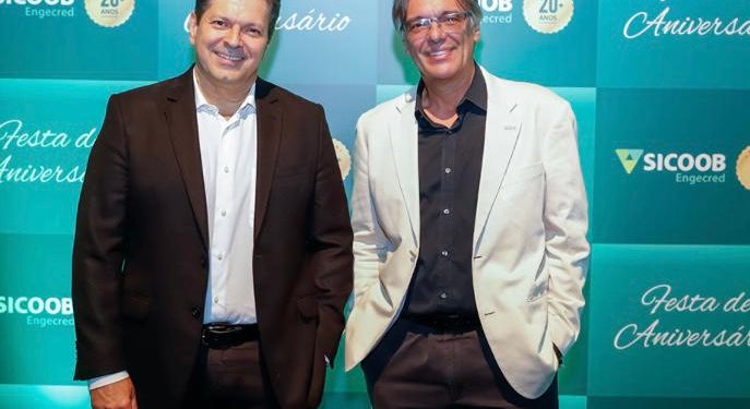 Aniversário de ‘20 anos +’ do Sicoob Engecred reúne cerca de 1,5 mil pessoas