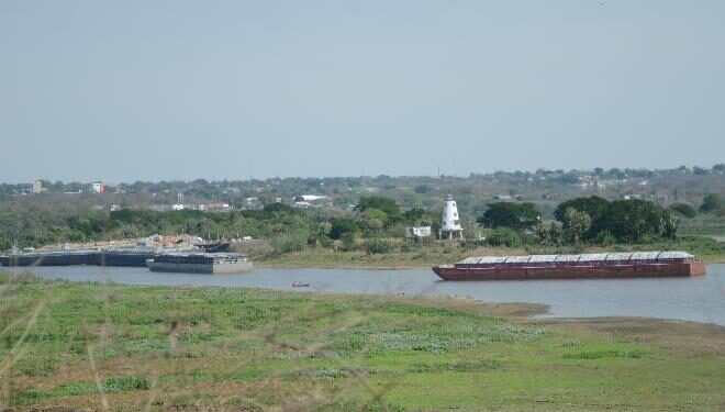 Hidrovia no Rio Paraguai tem “boom” no transporte de minério de ferro em 2022