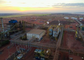 Jalles Machado concretiza aquisição da Usina Santa Vitória