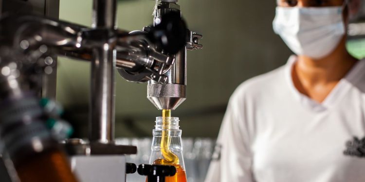 Indústrias pequenas são menos afetadas por escassez de matéria-prima