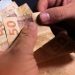 Primeira parcela do 13° para trabalhadores formais deve ser paga até 30 de novembro