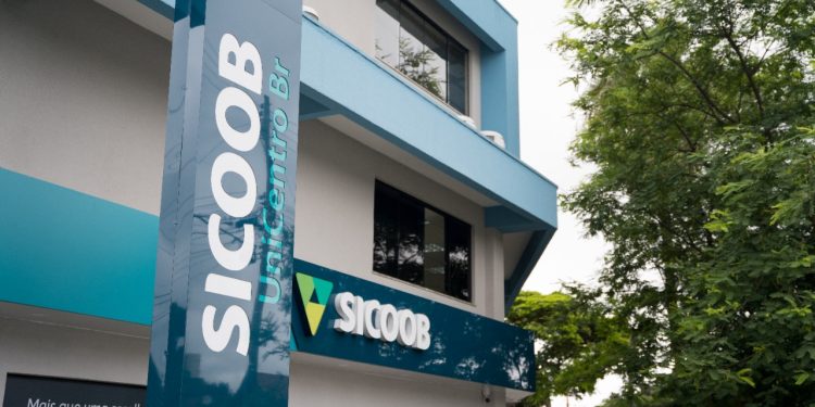 Sicoob UniCentro Br inaugura agência no Parque Amazônia